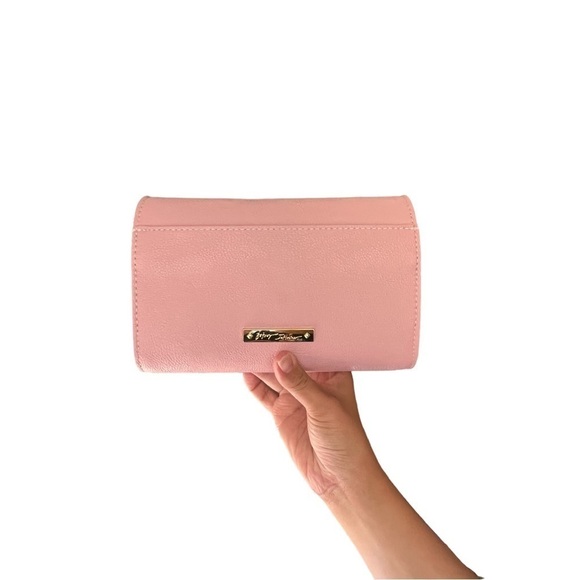 NWOT Betsey Johnson dusty pink gold skulls faux leather crossbody - Picture 3 of 10